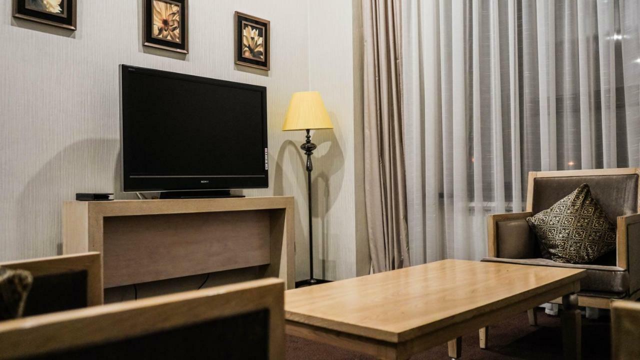Jelsominohotel Astana Bagian luar foto