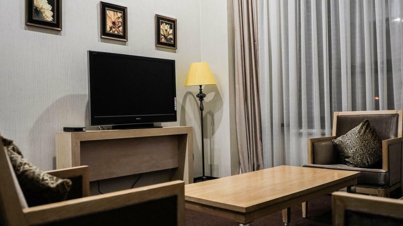 Jelsominohotel Astana Bagian luar foto